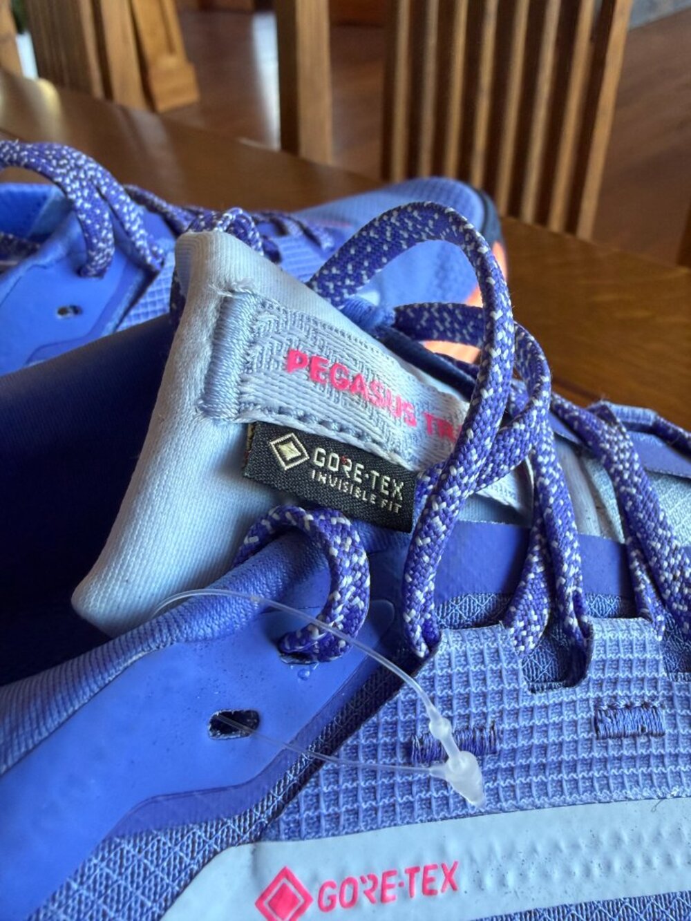 Nike Pegasus Trail 5 Gore-Tex Pure Sapphire Blue Pink Size 9.5 Women - Picture 5 of 6